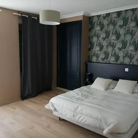 Les Mouettes -1br In * Гранвиль